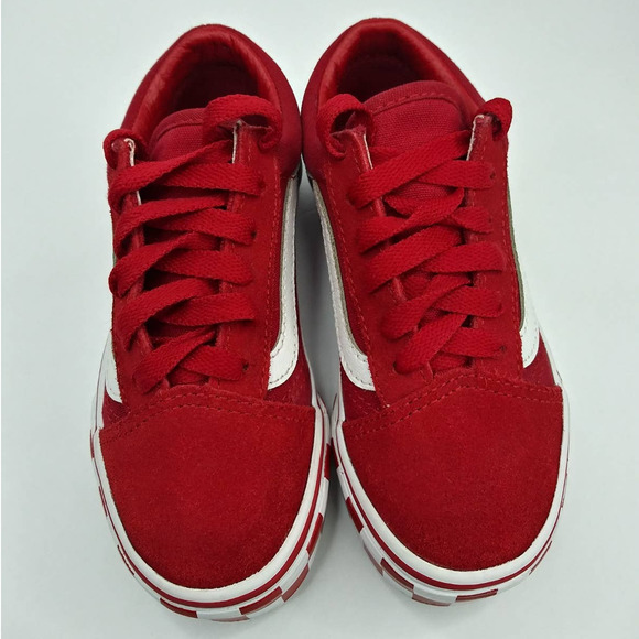 levi's kids red low top sneakers  / skate shoes / laces whit no box size 11c - Picture 3 of 10